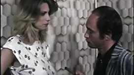 私の母キャッチa女の子masturbat ...