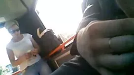 ディルドは本当のクソコックよりも悪い パ ...