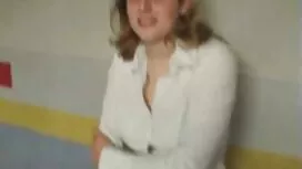 姫は睾丸を食べ、滑りを舐める 女性 アダ ...