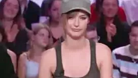 彼女は肛門を性交しようとしました 女 教 ...