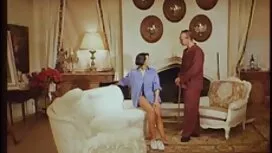 彼女の喉を吸った後、Mashaはたわごと ...