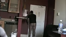 看護師は患者から後方に実行します 女性  ...