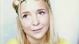 思いの女の子が彼女のためのwebカメラや ...