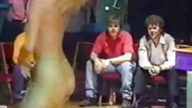 ブリッジロードのロシア三部作 長身 女  ...