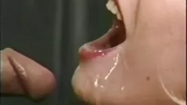 不敬な夫を抱きしめる恋人の女の子をクソす ...