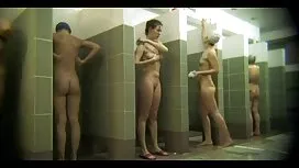 治療尿とセックスとともに若い女の子 ヤン ...