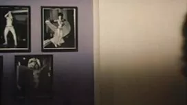 放蕩は、古い友人と酔った会話と落ち着きを ...