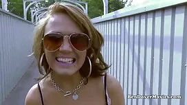 速い女の子の脅威ナイフ s 女 エロ