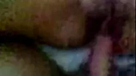 美しいレズビアンの女の子が性のアパート  ...